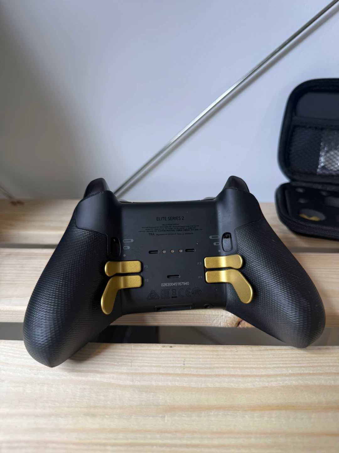 Xbox Elite Series 2 controller - photo 3