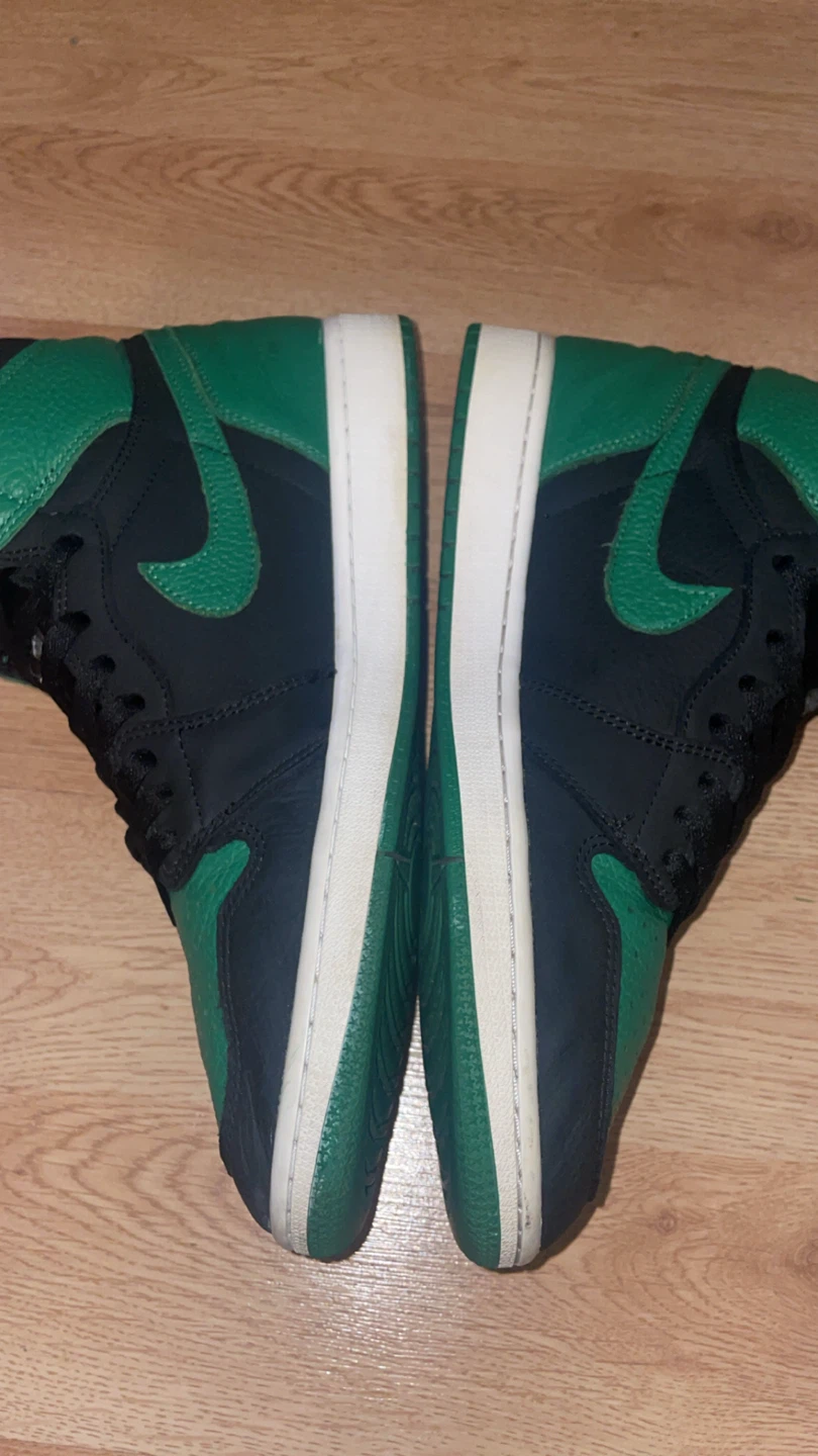 Size 12 men’s Jordan 1 pine green 35$ - photo 4