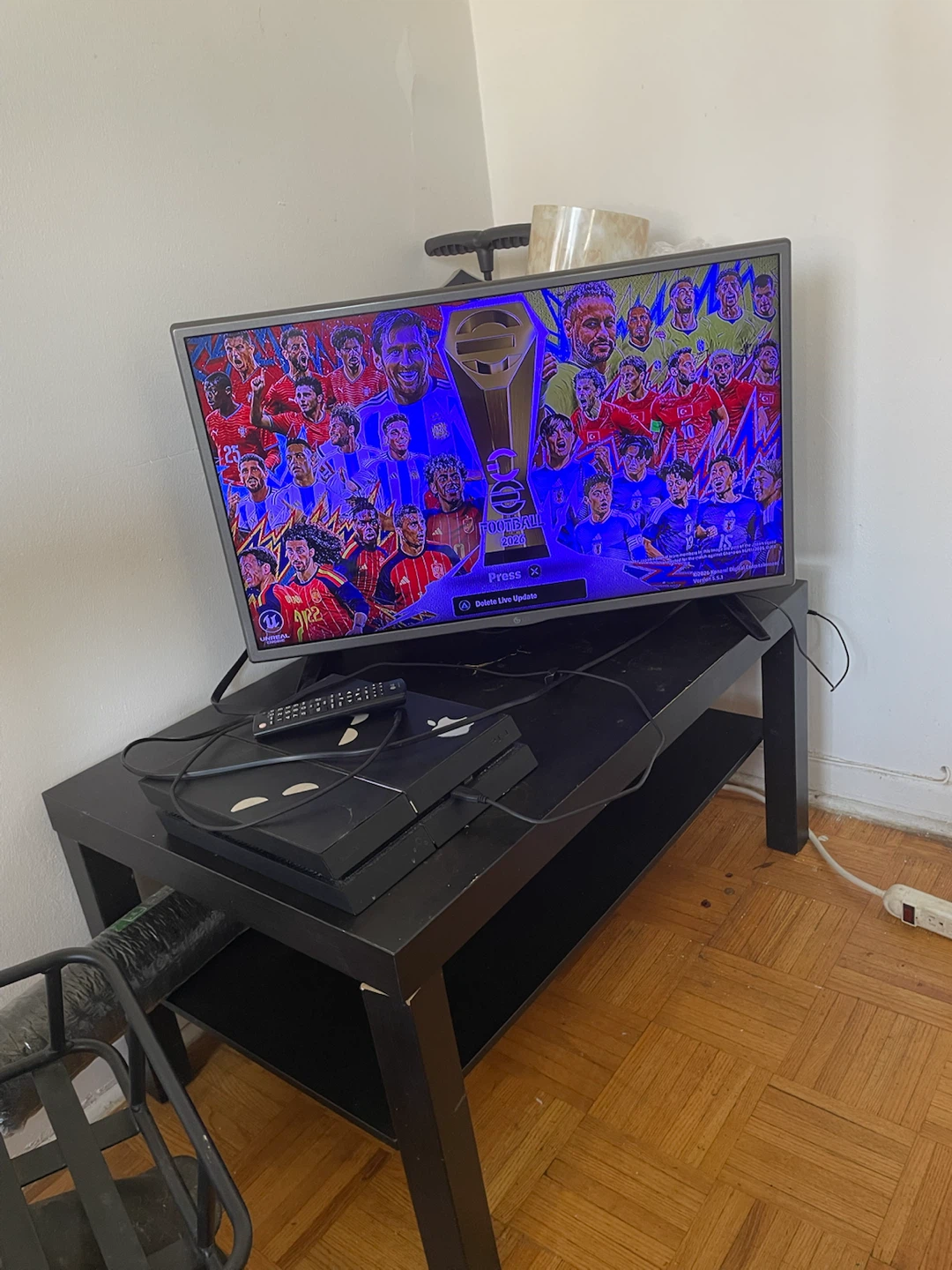 PS4 - photo 2
