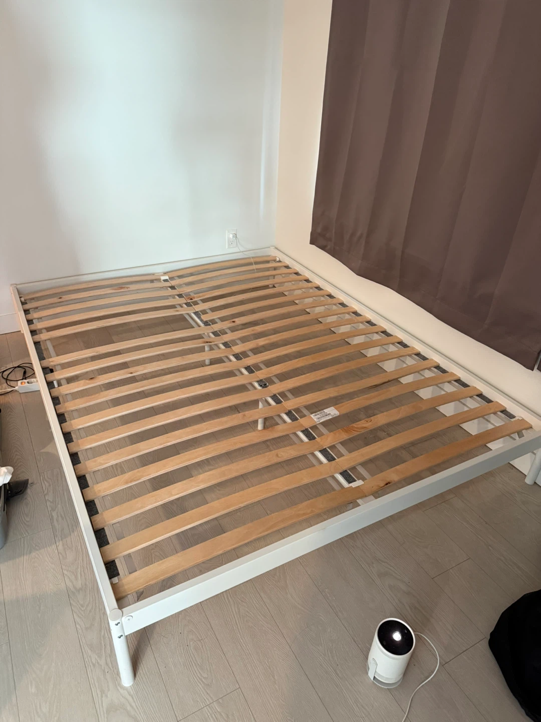 Ikea bed frame queen size