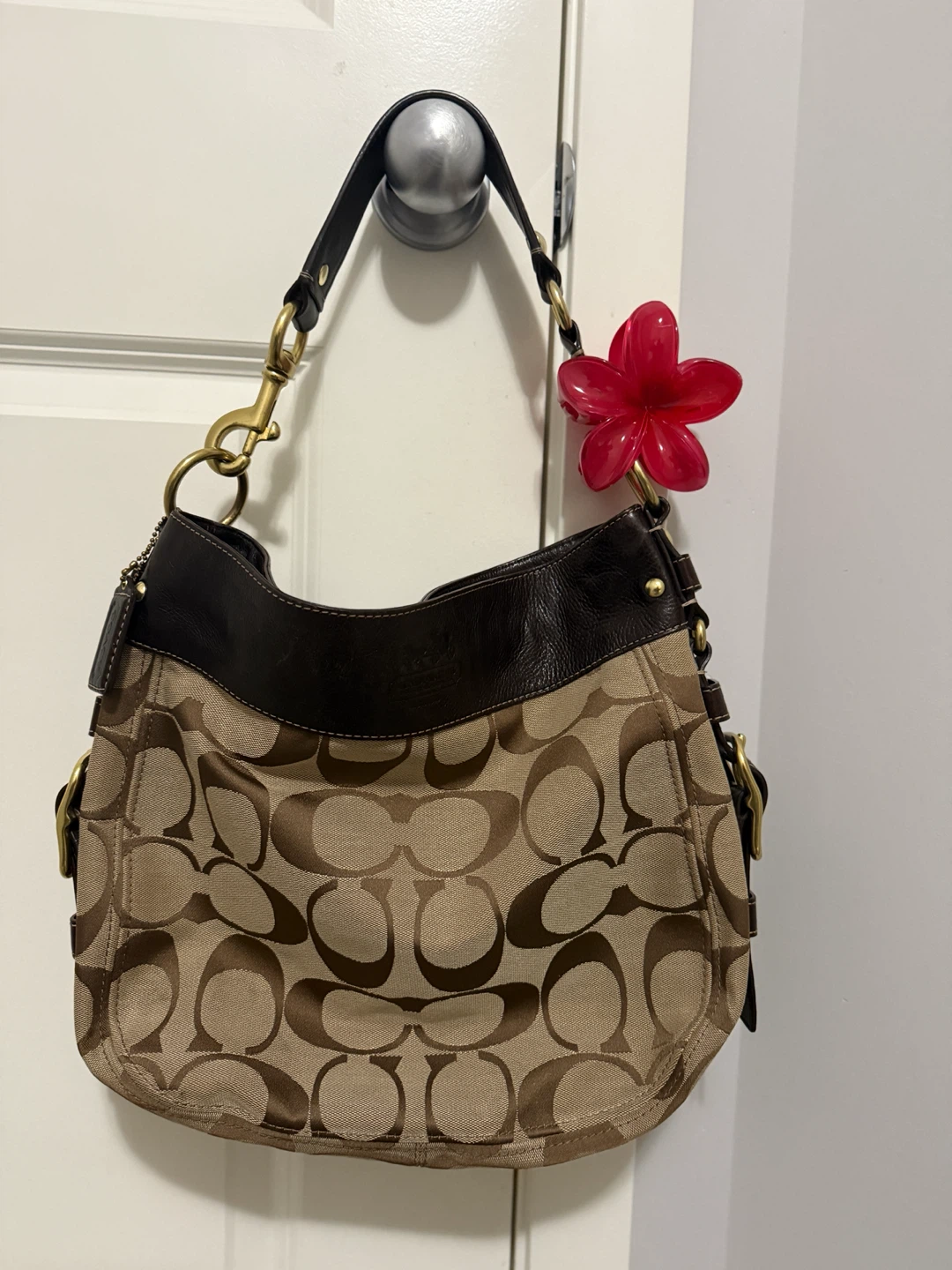 Coach Signature Zoe Hobo Shoulder Bag - photo 3