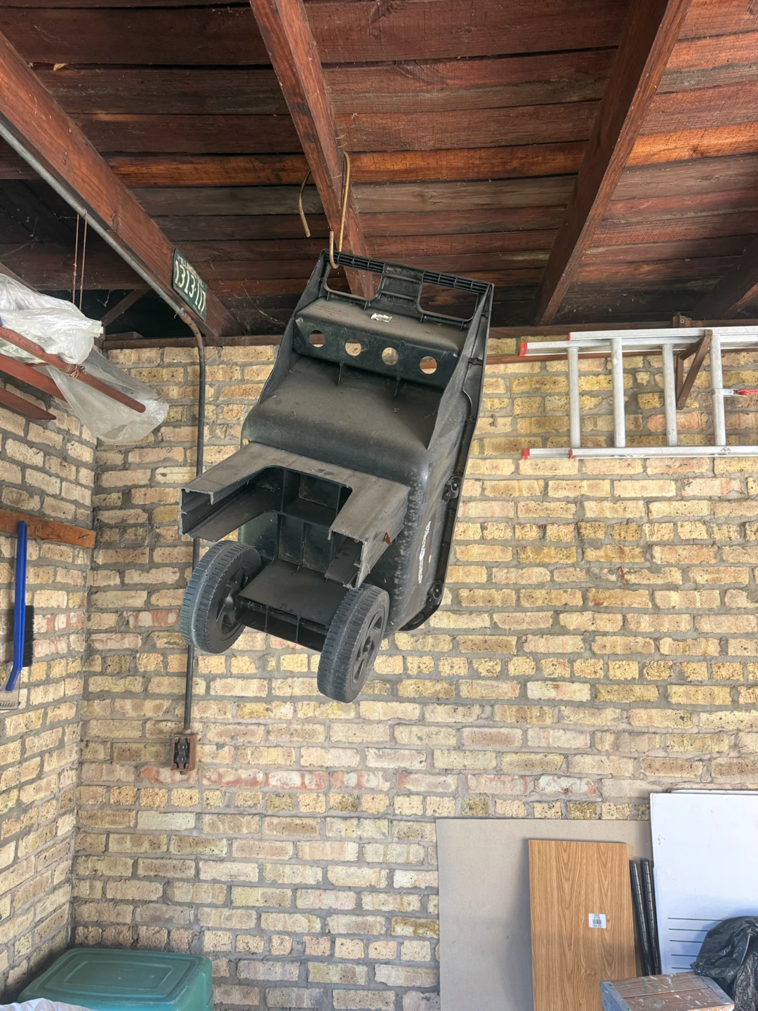 Wheelbarrow for Sale - photo 2