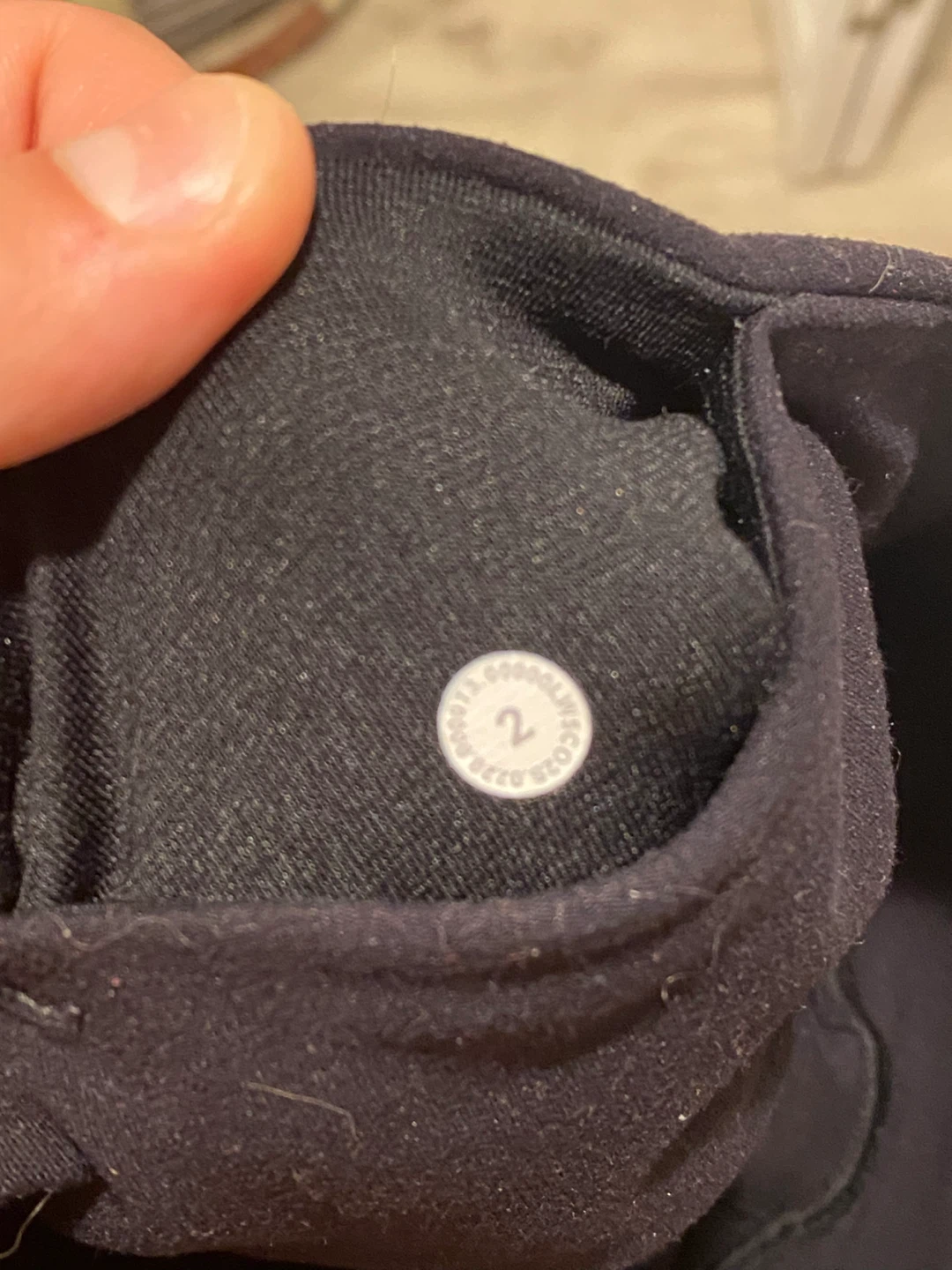 Lululemon Black Joggers cuffed Legging - photo 2