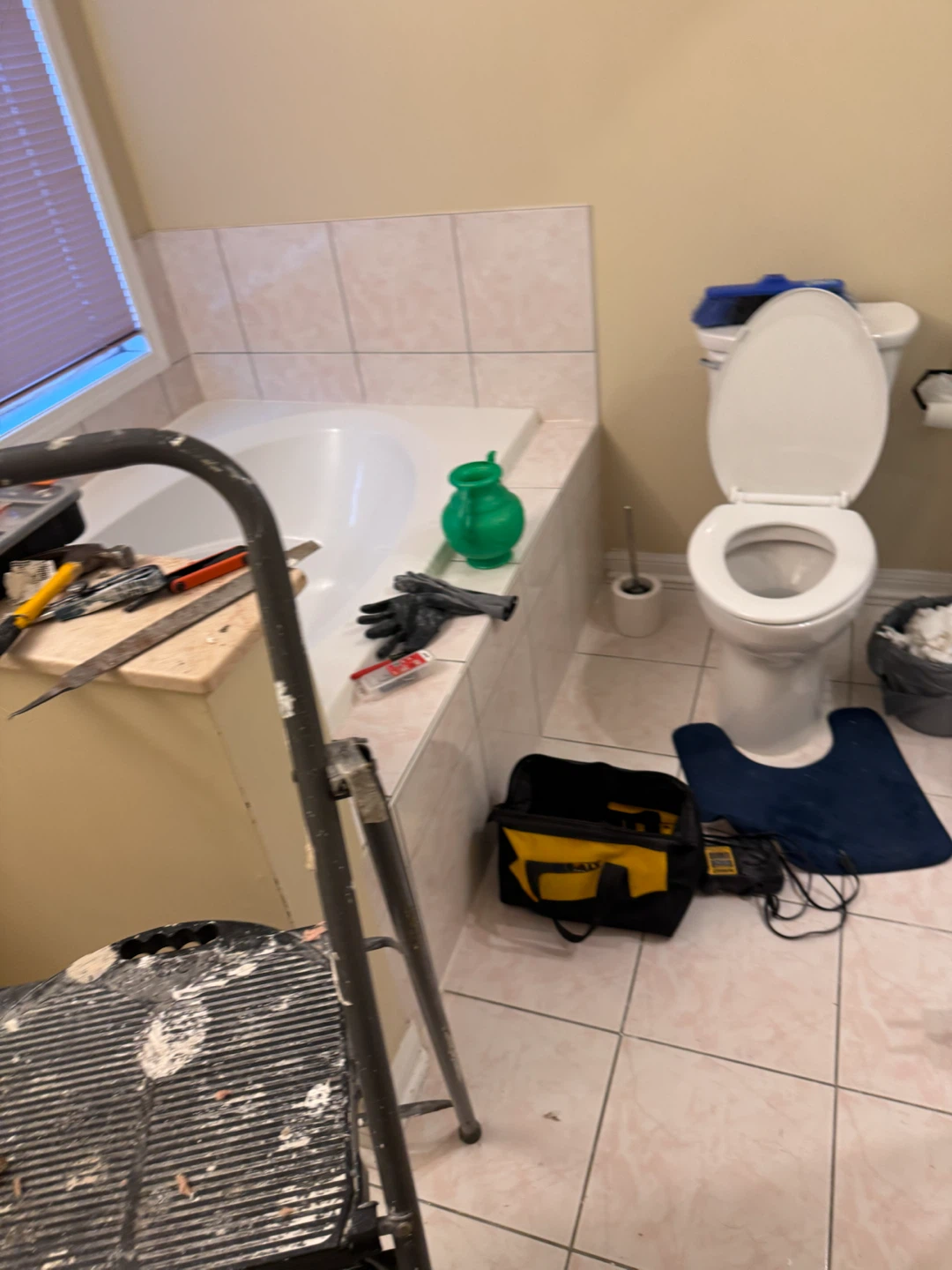 I am professional handyman - photo 2