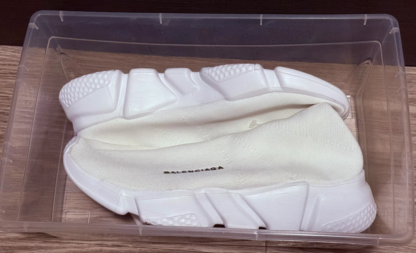 NEW • BALENCIAGA Sneaker/Shoe • UNISEX • $800 OBO - photo 2