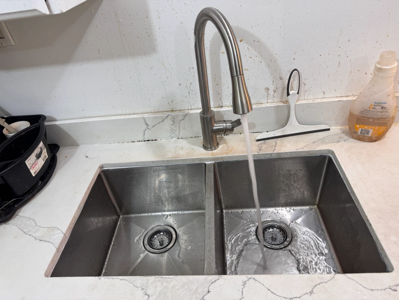 Plumber - photo 2