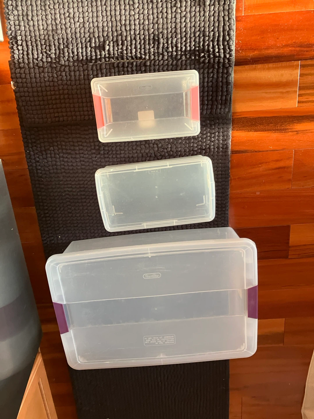 Sterilite ClearView Latch Storage Bins