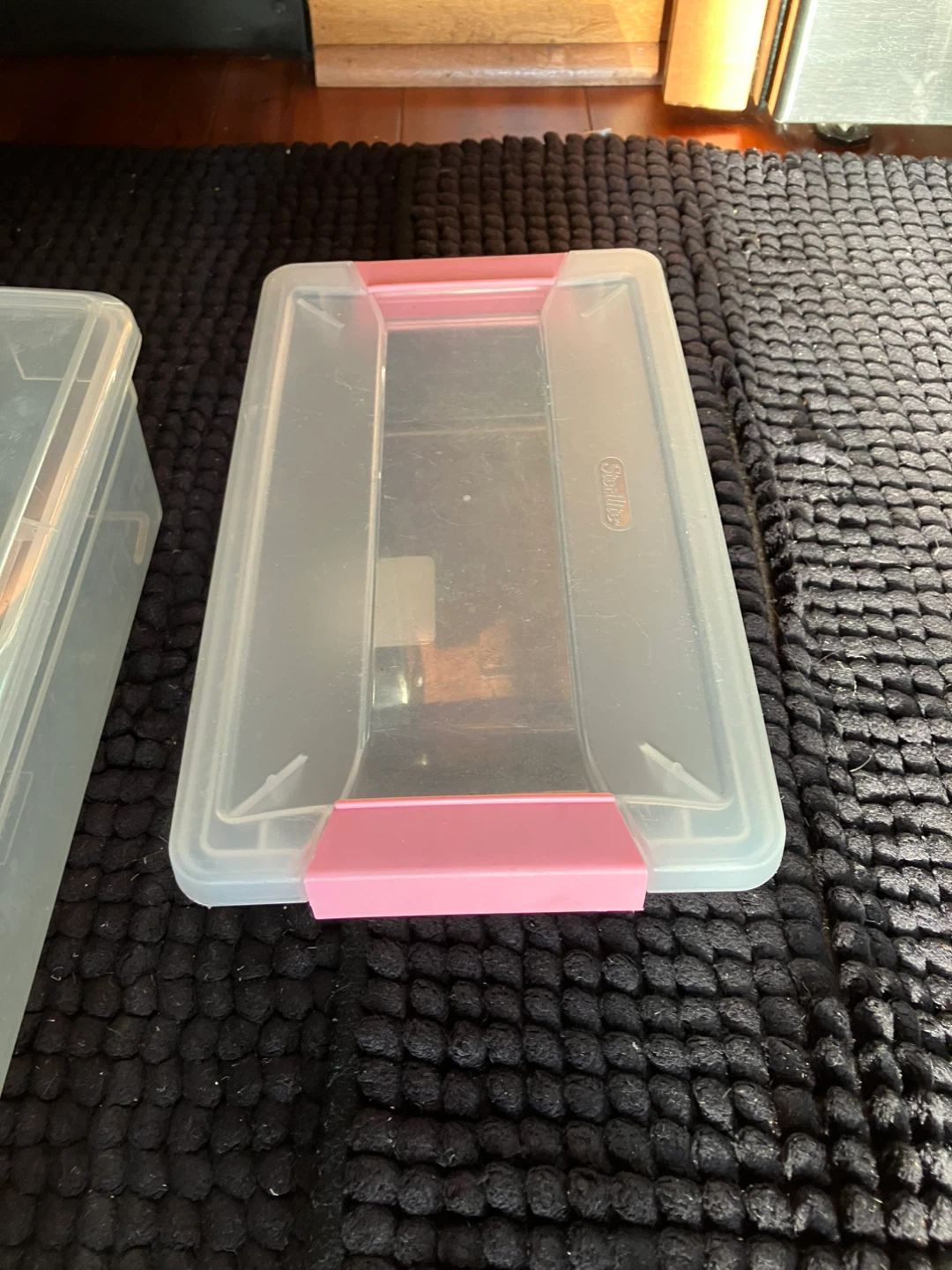 Sterilite ClearView Latch Storage Bins - photo 3