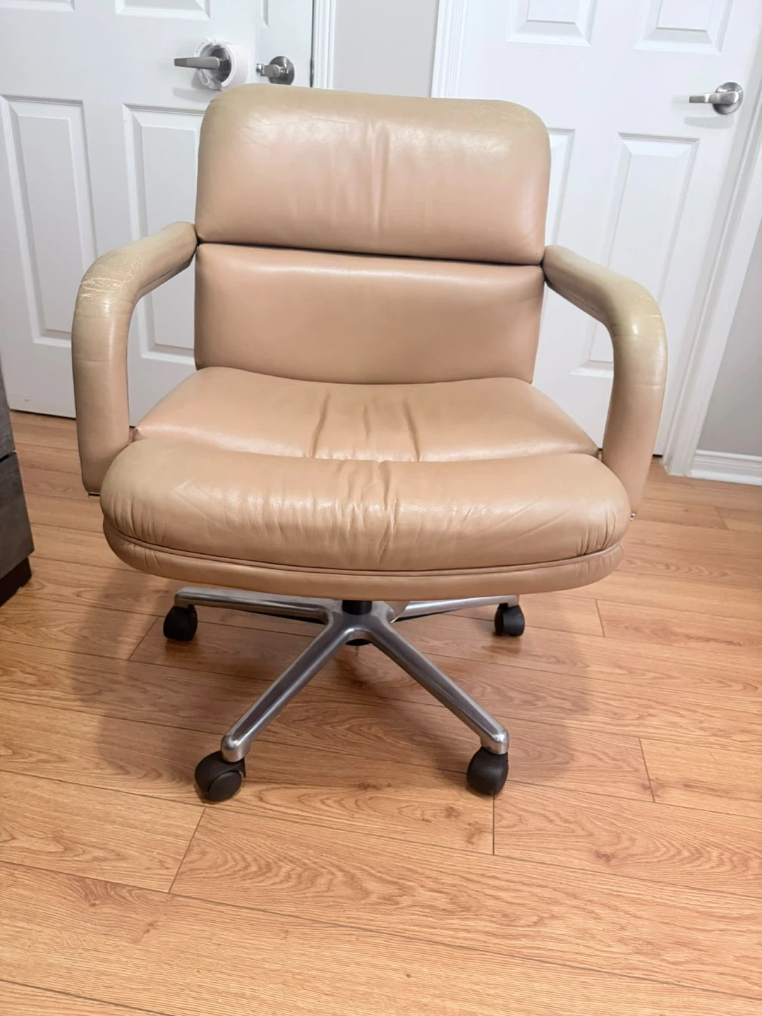 Beige Leather Office Chairs *2