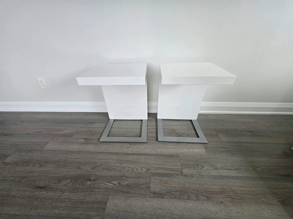 Set of two modern white side tables