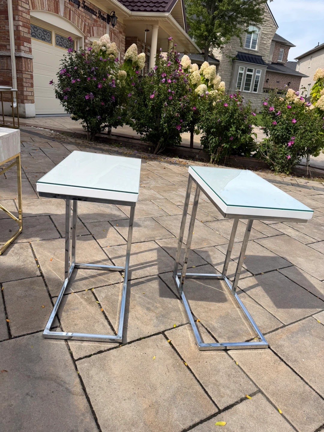 Set of 2 Glass and Chrome Side Tables - photo 2