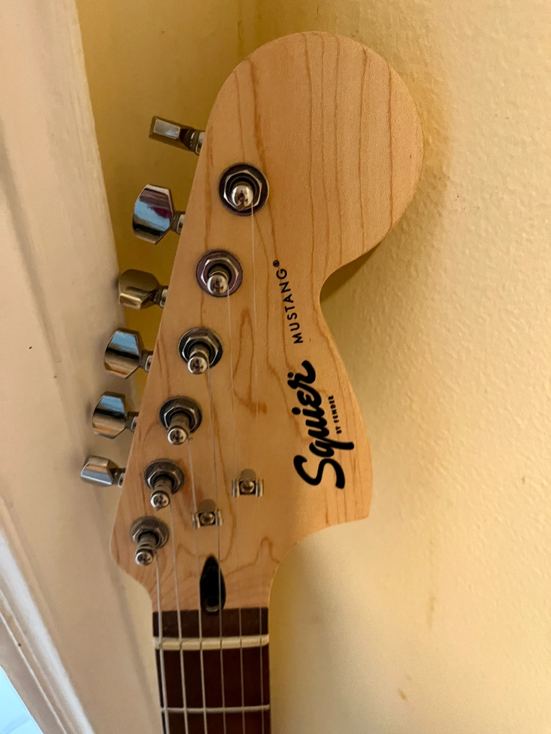 New- Squier by Fender Mustang Electric Guitar - photo 3