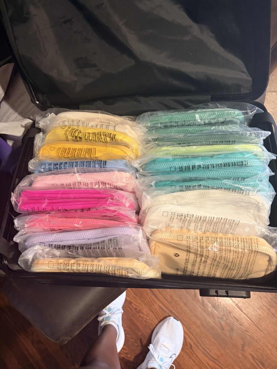 Lululemon Everywhere Belt Bag - photo 4
