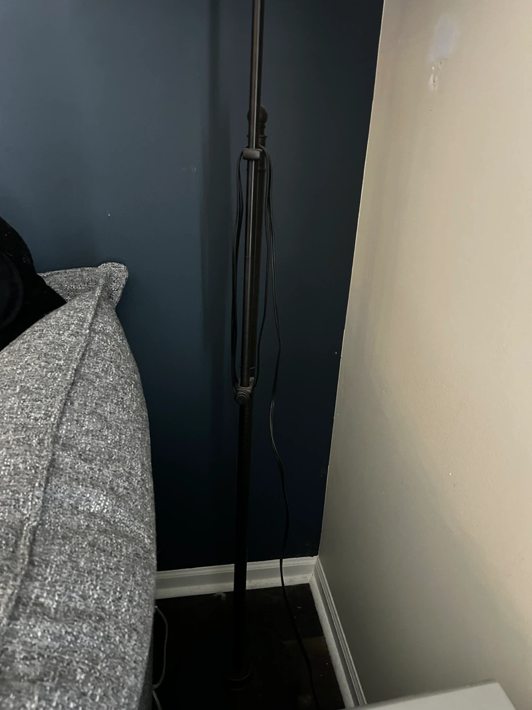 Industrial Mesh Metal Floor Lamp - photo 2