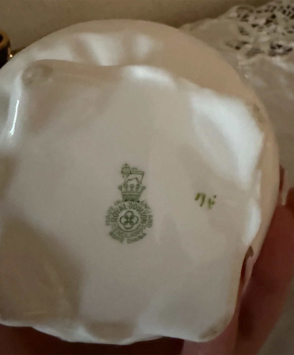 Royal Doulton Bone China Floral Ornament - photo 2