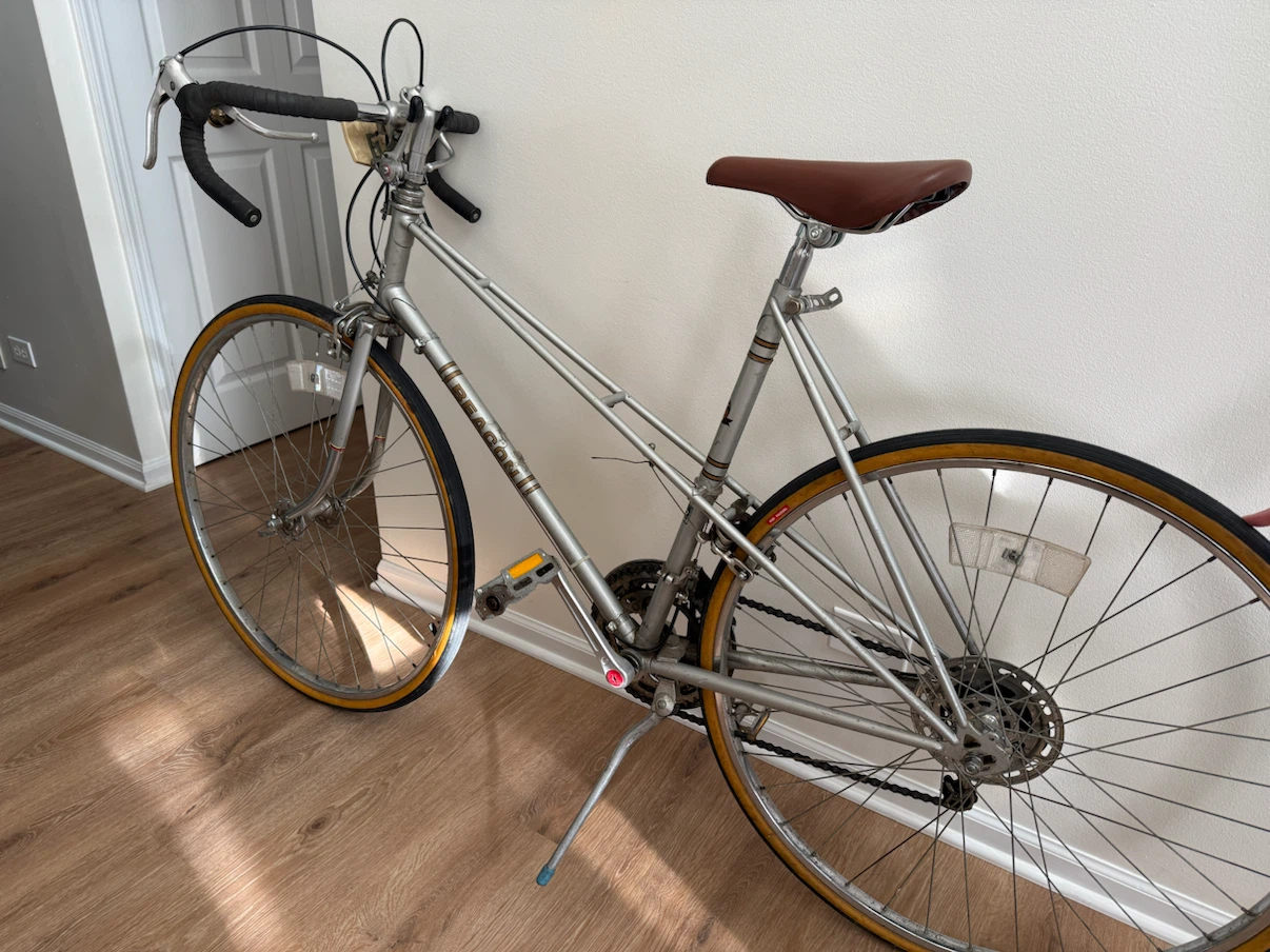 Beacon Vintage Road Bicycle