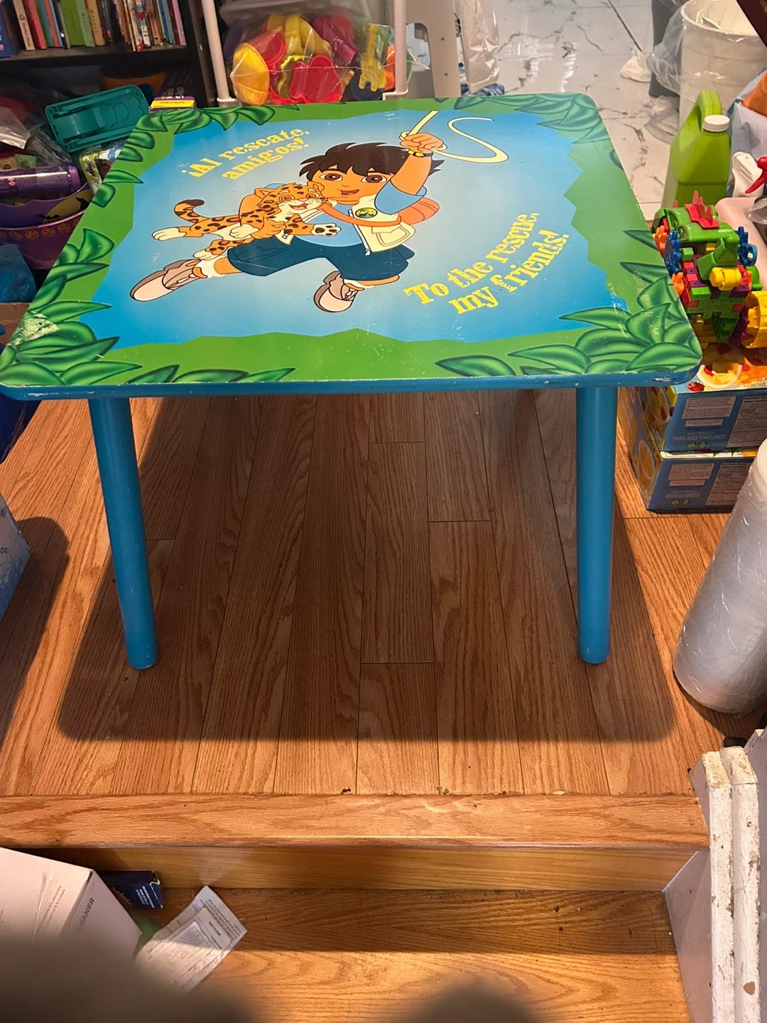 Go, Diego, Go! Kids Activity Table