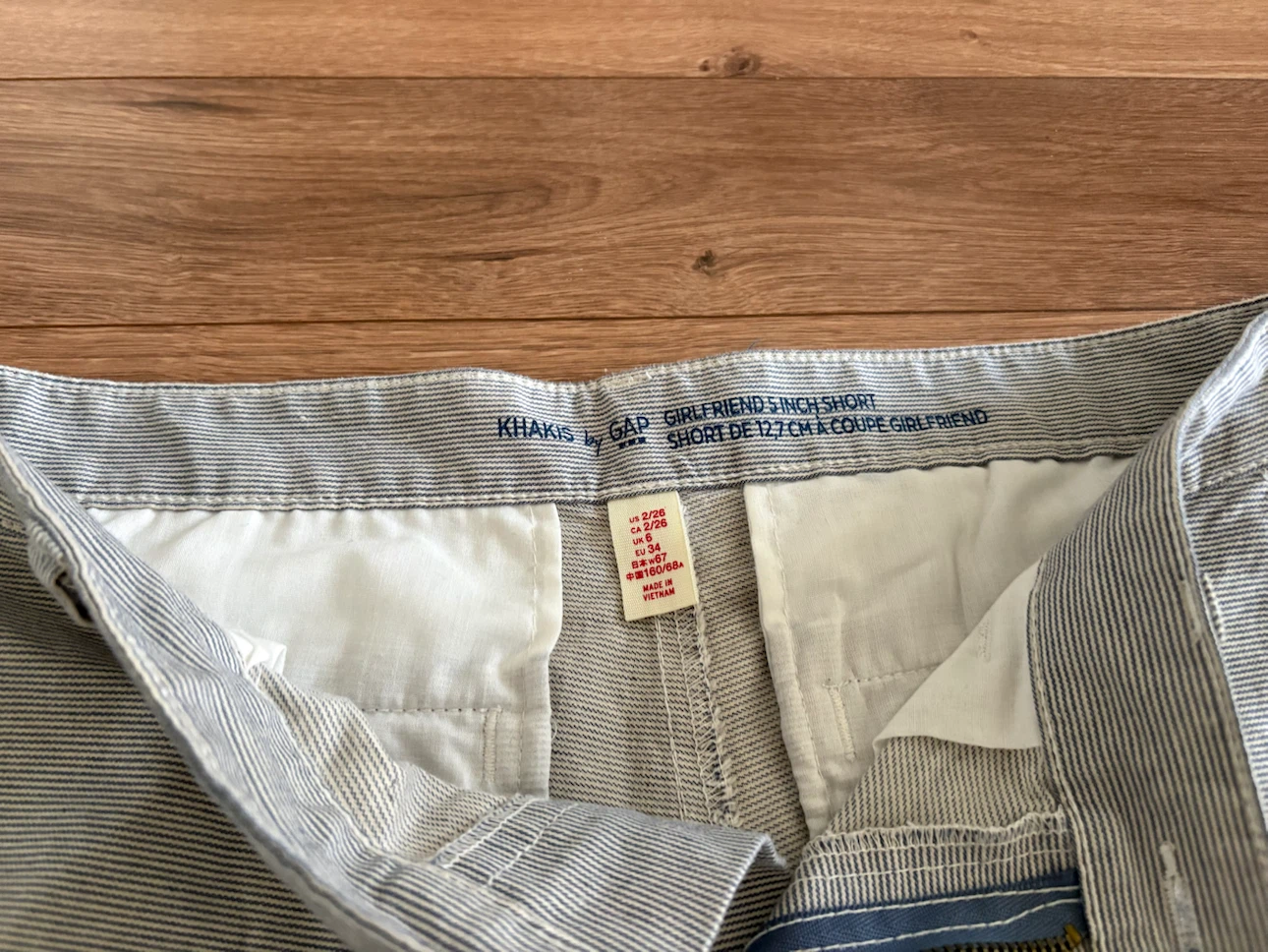 Gap shorts - Girlfriend 5-Inch - photo 2