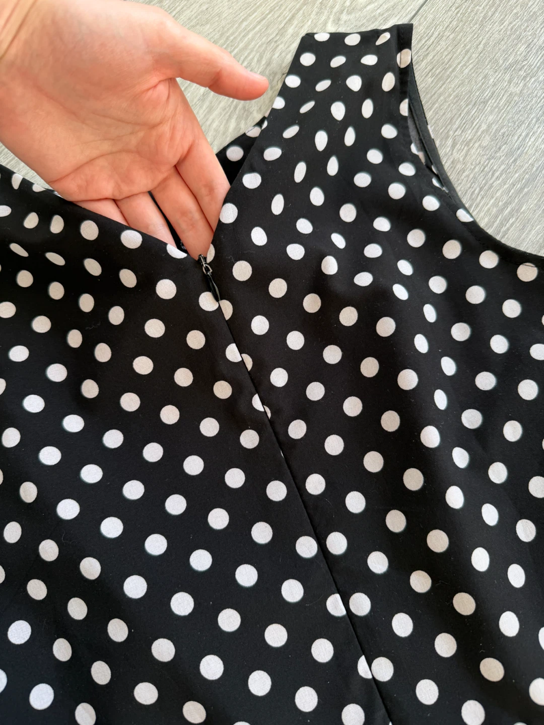 Black and White Polka Dot Sleeveless Dress - photo 4