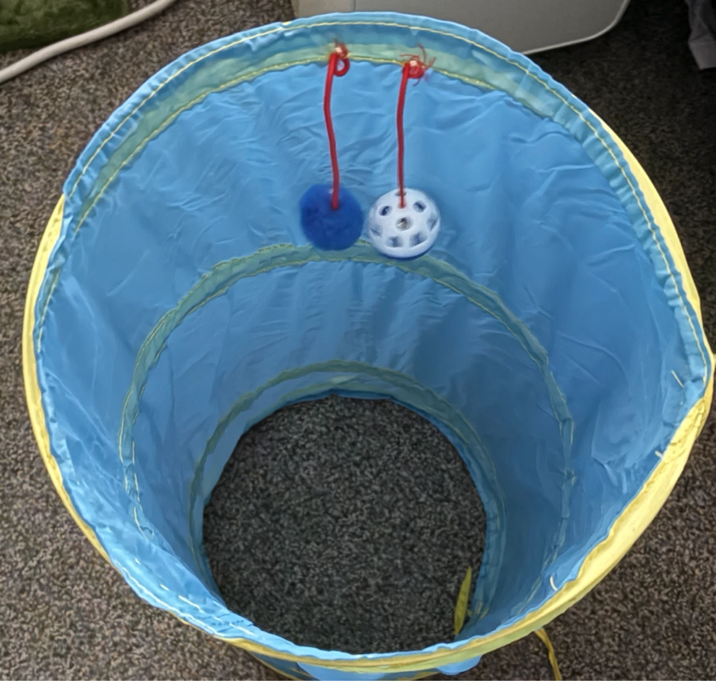 Collapsible Cat Tunnel Toy