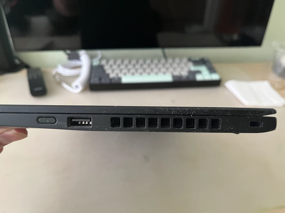 Lenovo x1 carbon laptop please read - photo 3