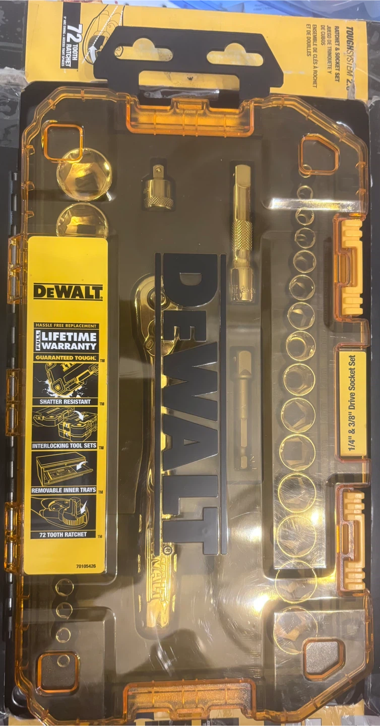DEWALT ToughSystem 2.0 Ratchet & Socket Set