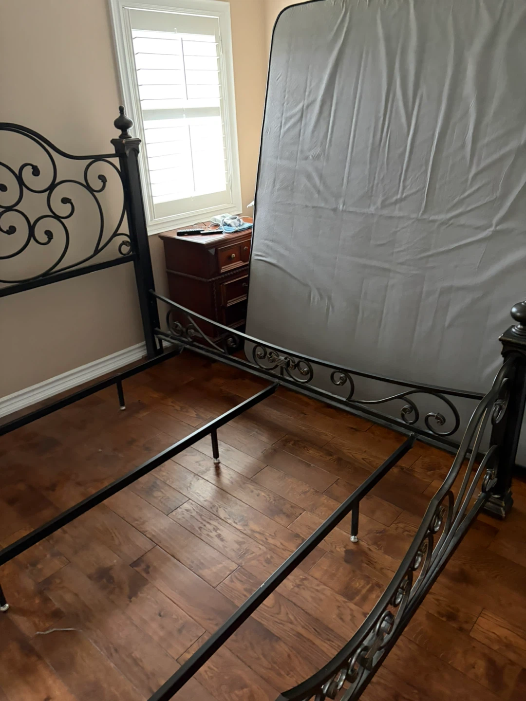 King Size Wrought Iron Bed Frame