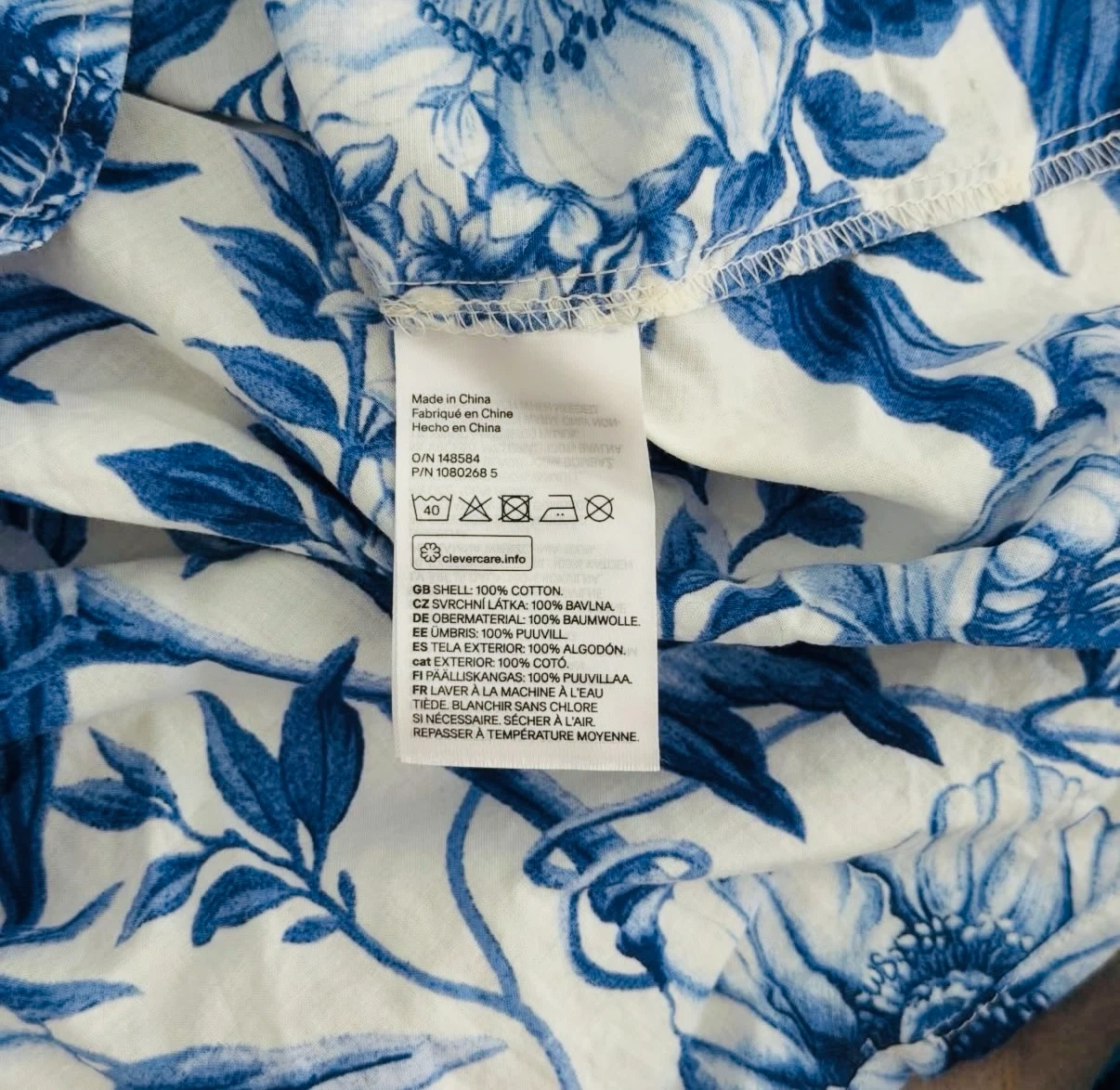 H&M Blue and White Floral Off-the-Shoulder Dress - photo 4