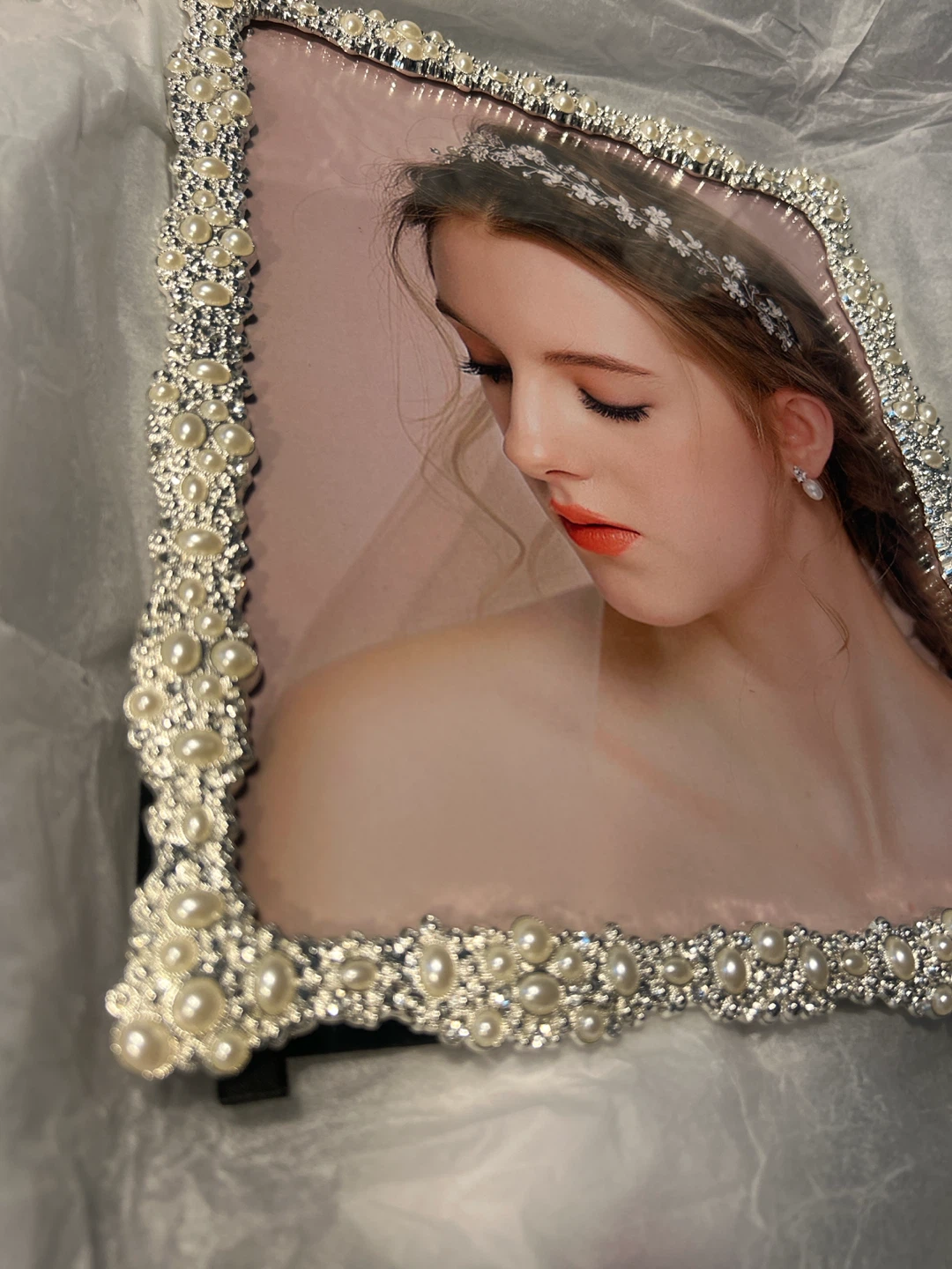Pearl and Rhinestone Embellished Picture Frame - photo 3