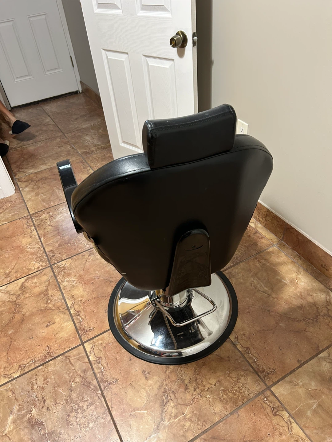 Barber chair - photo 2