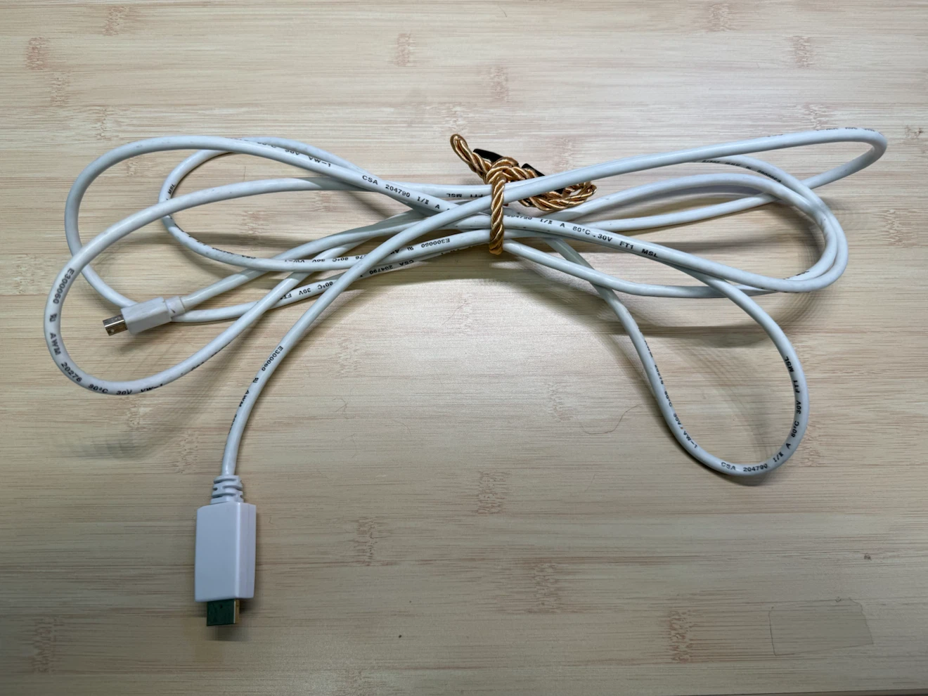 Mini DisplayPort to HDMI Adapter Cable - photo 3