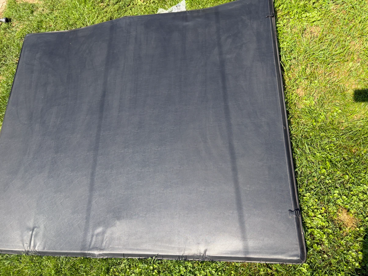 Black Tri-Fold Truck Tonneau Cover - photo 4