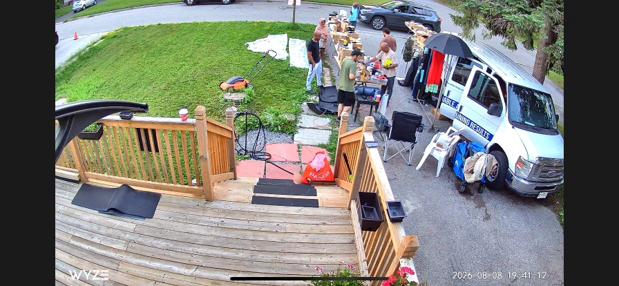 Garage sale everything must go $10 - photo 4