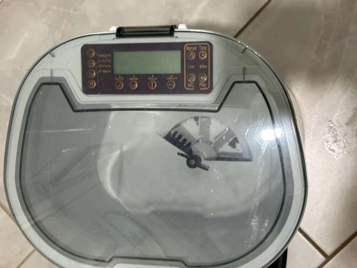 WOPET Automatic Pet Feeder - photo 3