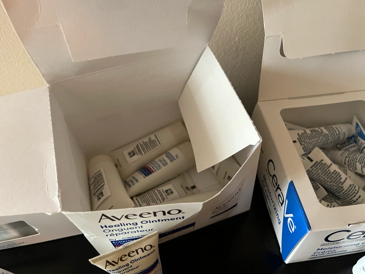 Assorted Skincare Sample Collection - photo 3