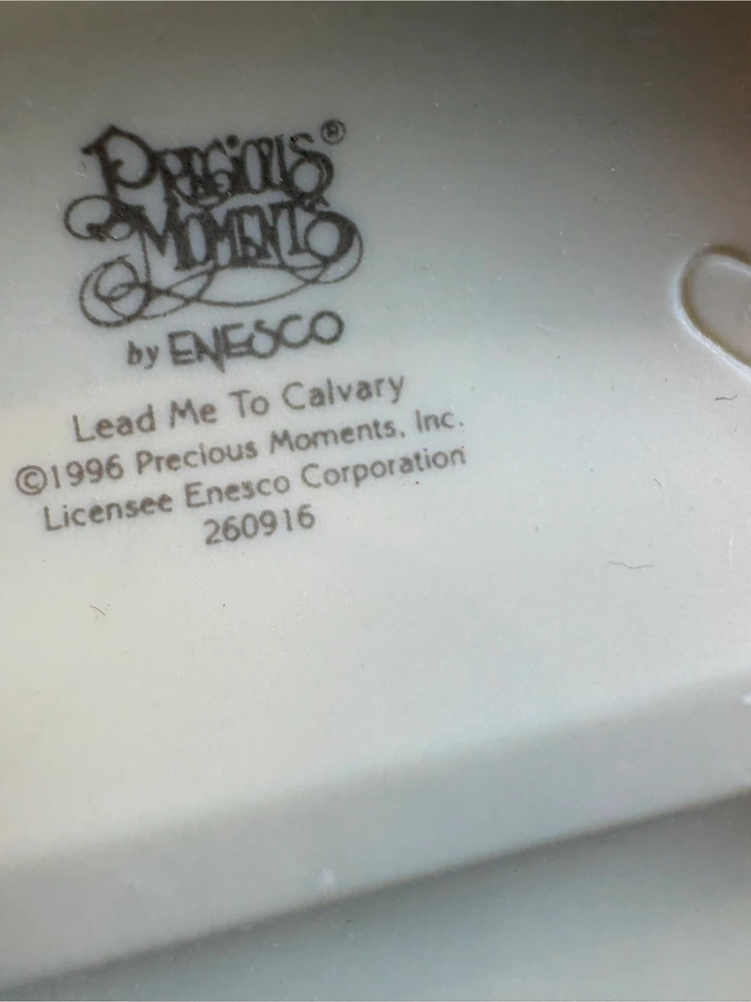Precious Moments Lead Me To Calvary Figurine - photo 2
