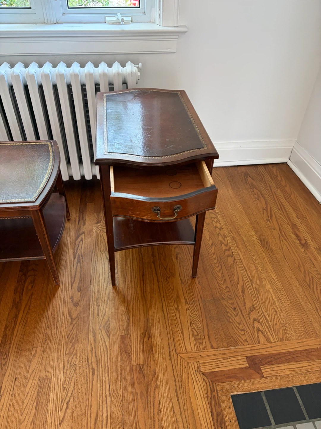 Three-Piece Vintage Wooden Table Set - photo 3