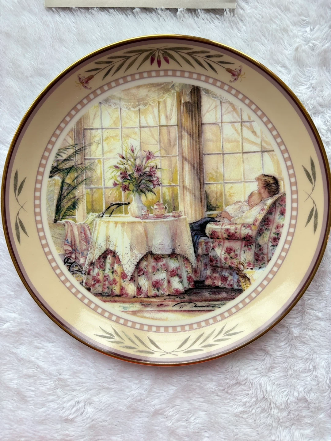 Trisha Romance Mothers Arms Collector Plate
