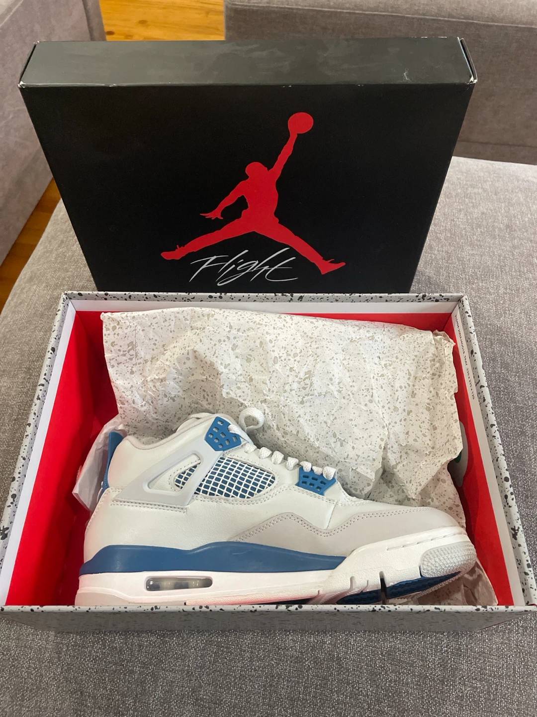 Jordan 4 Military Blue