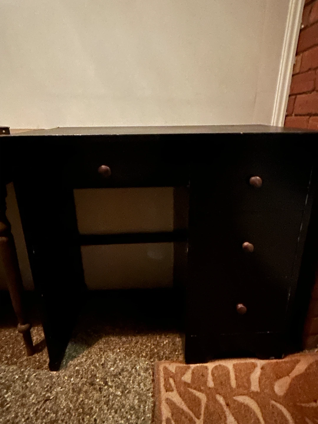 Solid wood children’s desk with drawers