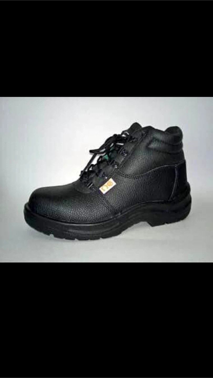 Safety shoes