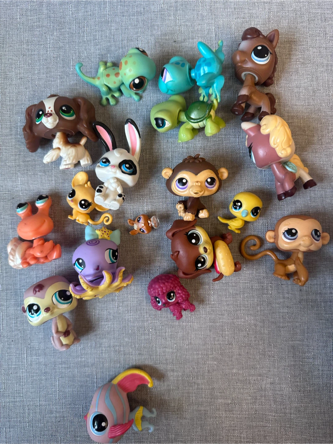 Littlest pet shop figures