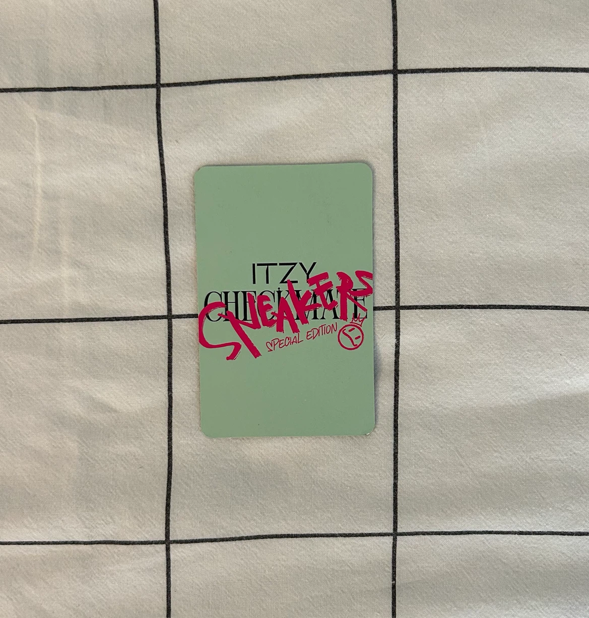 ITZY Checkmate special edition album - photo 3