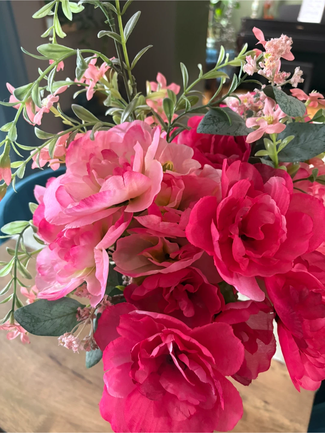 Artificial Pink Flower Arrangement in Hammered Silver Vase - photo 4