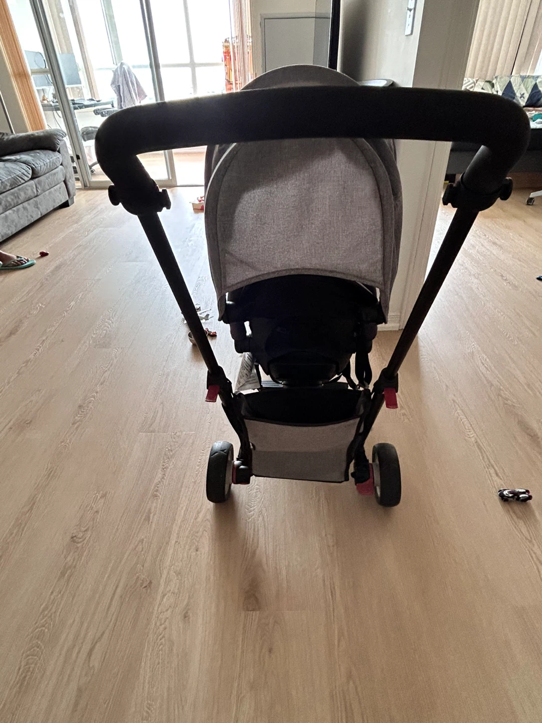 smarTrike toddler tricycle with canopy - photo 3