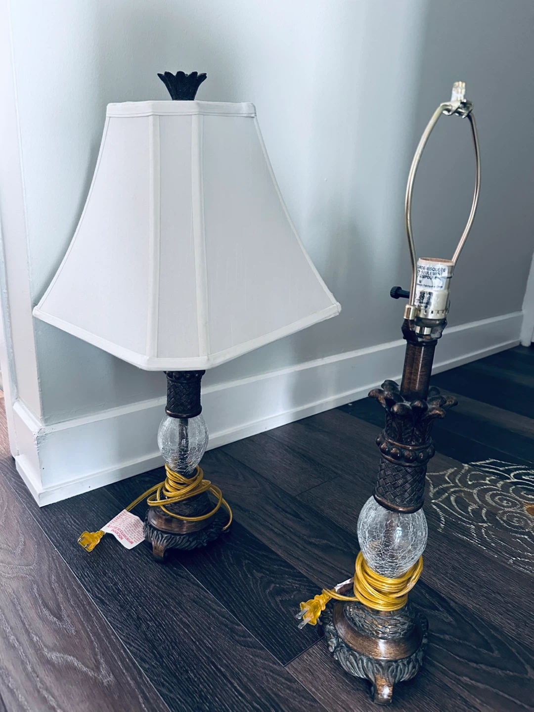 Set of Two Vintage-Style Table Lamps - photo 2
