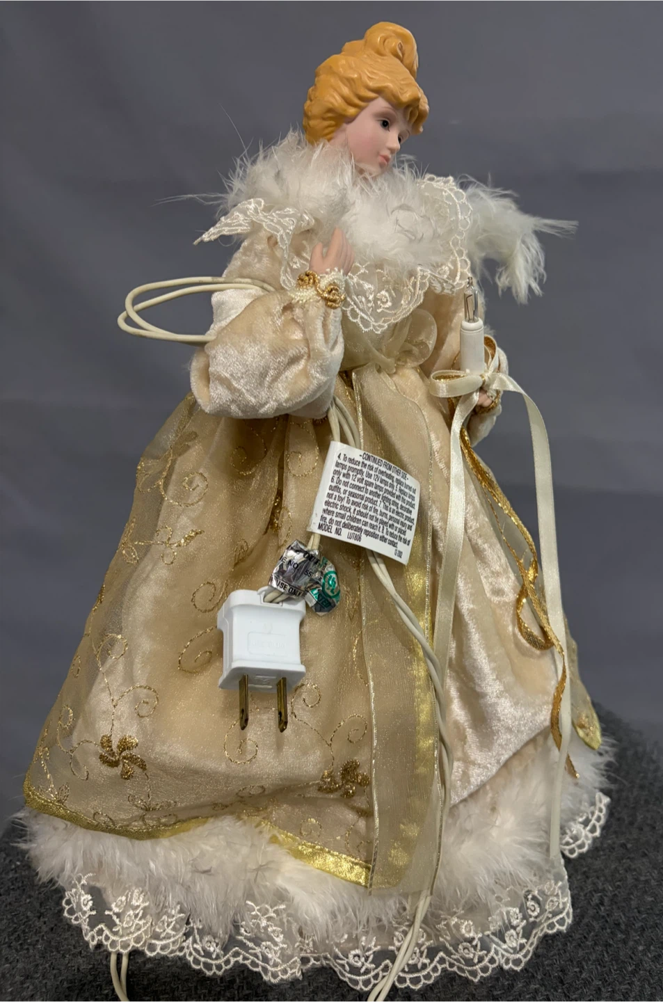 Lighted Christmas Tree Topper Angel - photo 3