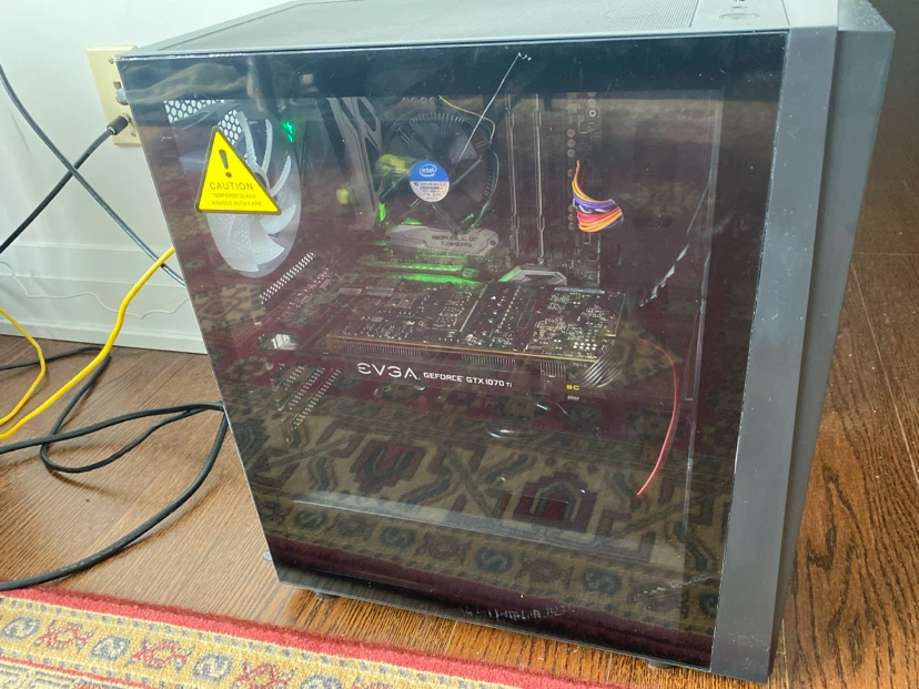 Gaming PC with Intel i7-8700K and EVGA GTX 1070 Ti - photo 2
