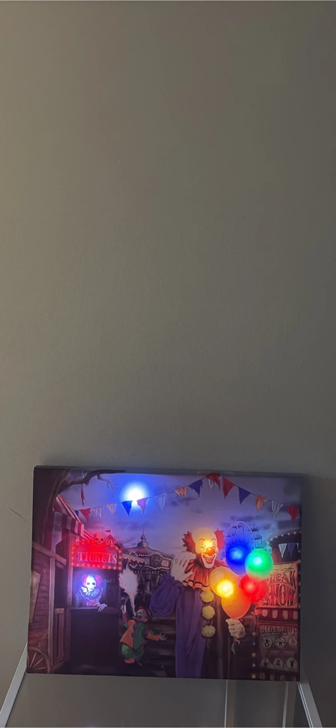 Light-up Circus Clown Halloween Wall Art - photo 2