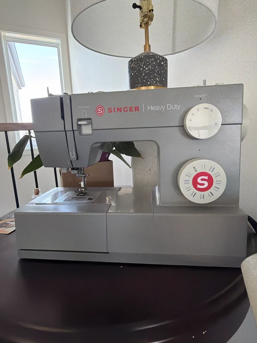 Singer Heavy Duty Sewing Machine - photo 2